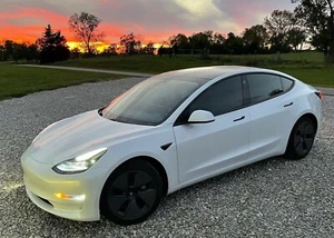 PreCut Window Film for TESLA Model 3 2017-2022 - Any Tint Shade - Picture 1 of 3