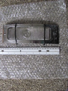 1951-52 Pontiac front park light/turn signal - Picture 1 of 3