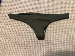 itsy cut NEW black lined L SPACE swimsuit bikini bottom size medium - Picture 1 of 2