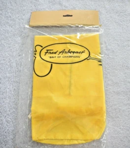 VINTAGE - FRED ARBOGAST - YELLOW NYLON STUFF BAG - FISHING - BRAND NEW - Picture 1 of 9