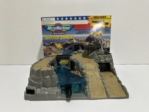 Micro Machines Military Battle Zones - Barracuda Bay - 1998 Galoob 65581 mit Box - Bild 1 von 17