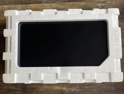 ASUS ROG Strix 27” UHD 3840x2160 4K 160Hz FHD 320Hz XG27UCG Gaming Monitor - Image 1 of 4