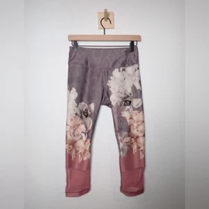 Calia by Carrie Underwood Cropped Leggings Blumenmuster lila und rosa Gr. S - Bild 1 von 10