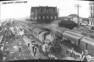 Lincoln Nebraska NE CB&Q Chicago Burlington Quincy Depot Real Photo RP Postcard - Picture 1 of 2