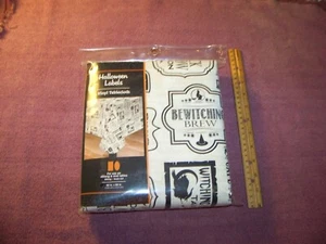 Tovaglia Halloween in vinile 60" x 84" etichette Halloween - Foto 1 di 3