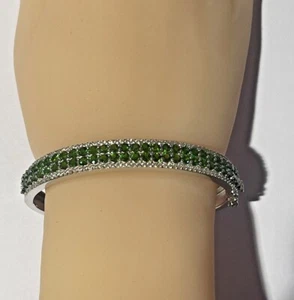 Sterling Silver 4 Ct Chrome Diopside w/ White Topaz 8” Bangle Bracelet 20 Grams - Picture 1 of 12