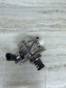 High Pressure Fuel Pump 2011-2016 Santa Fe Sonata Optima Sorento 2.0L 2.4L L21 - Bild 1 von 4
