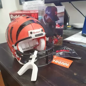 ARCHIE GRIFFIN SIGNED CINCINNATI BENGALS RIDDELL MINI HELMET - Picture 1 of 12