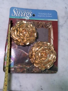 Victorian Rose curtains Decoration Solid Brass  - Picture 1 of 9