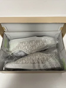 Michael Kors Logo City Sneaker vanille/hellbraun Monogram MK Schuhe Damengröße 9,5 - Bild 1 von 8