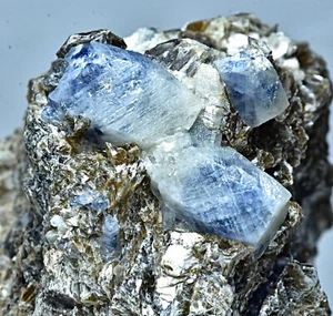 Natural Sapphire Crystal Specimen From Badakhshan Afghanistan 392 Gram - Picture 1 of 8