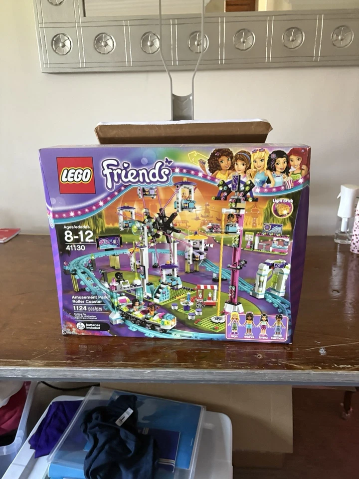 LEGO Friends: Montaña rusa Parque de atracciones (41130) nuevo sellado en paquete original Foto 1 de 1