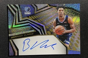 2019-20 Panini Revolution Branoon Clarke On Card Auto Memphis Grizzles - Picture 1 of 2