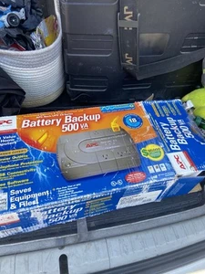 APC Back-UPS ES Series BE500C Black 300W Battery Backup Power Supply System - Picture 1 of 4