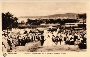 CPA AK MAROC Flandrin 410-75 Une fantasia sur la place du Sokko (796022) - Imagen 1 de 2