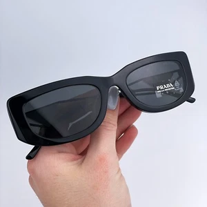 Prada Women Sunglasses Black Dark Grey Rectangle PR14YS 1AB5S0 NEW - Picture 1 of 17