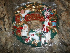 VINTAGE FROHE WEIHNACHTEN HARTGEFORMTER KUNSTSTOFFKRANZ, WANDBEHANG, WEIHNACHTSMANN - Bild 1 von 4