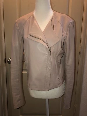 Chaqueta de cuero vegana Veda Blush Dalí talla L precio de venta sugerido por el fabricante $898 Foto 1 de 4