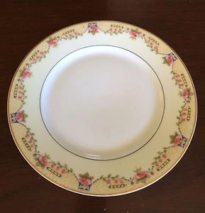 Theodore Haviland Limoges Sch. 860A Pink Roses Gold Trim Luncheon Plate - Picture 1 of 3