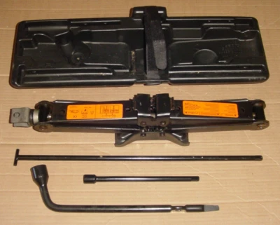 05 06 07 08 09 10 11 12 Nissan Xterra Scissor Jack Tools Tire Iron - Image 1 of 2