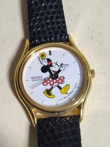 Reloj de mujer vintage Disney x Seiko Mickey Mouse brazos móviles con batería nueva  - Imagen 1 de 8