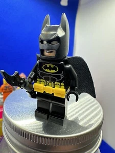 LEGO Batman Black Suit Classic Minifigure Figure Minifigures Mini Fig Marvel DC - Picture 1 of 1