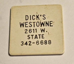 Gettone di plastica Dick's Westowne Milwaukee WI P-13 - Foto 1 di 2