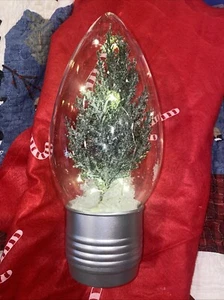 Glass Christmas tree light shape lighted table decoration - Picture 1 of 7