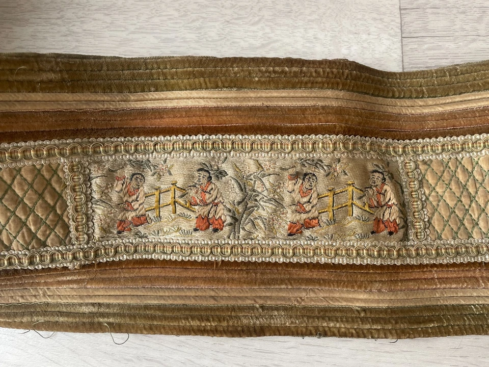 ancienne tapisserie/ entourage/5 parties brodées sur soie: 275cmX16cm ( G 79) - Photo 1/4