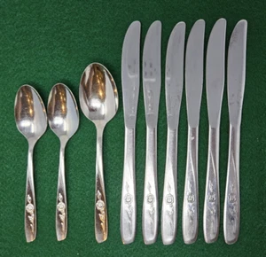 WM Rogers SWEET BRIAR Spoons Knives Flatware Rose Stem Oneida Glossy Mixed Lot - Picture 1 of 17