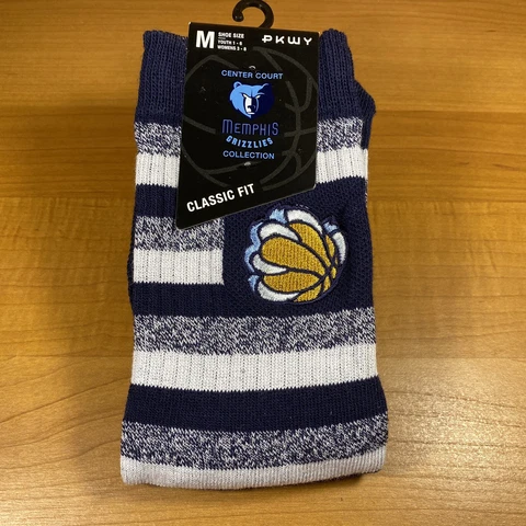 Memphis Grizzlies PKWY Mens Crew Socks Medium New Cover