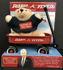 Radio Flyer ~ Colin Powell Bear ~ America's Promise Collection ~ Modelo #AP901 - Imagen 1 de 8