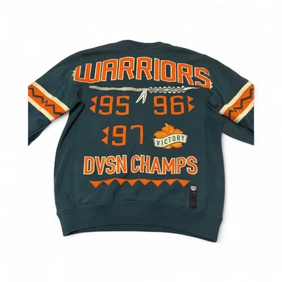 10 Moletom Deep Victory The Warriors em azul-petróleo cropped gola redonda bolsos médio - Imagem 1 de 4