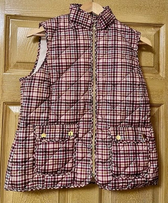 NWT Women’s St. John's Bay Burgundy Checkered Pockets Small Fall Puffer Vest - Image 1 of 4