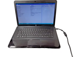 HP 2000 AMD A4-5000 1.50 GHZ 4GB Ram 15.6-inch Notebook Laptop - READ - Foto 1 di 11