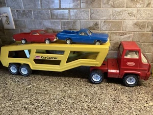 Vintage 1970's Tonka Car Carrier Hauler w/ 2 Cars Pressed Steel - Picture 1 of 24