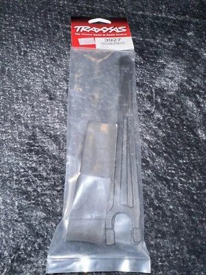 Traxxas Standard Battery Hold Down Set (E-Maxx) (2) [TRA3927] (NEW/SEALED) - Image 1 of 4