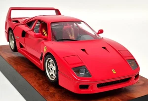 Burago 1/18 Ferrari F40 1987 Rosso Red With Plinth Diecast Scale Model Car - Picture 1 of 10
