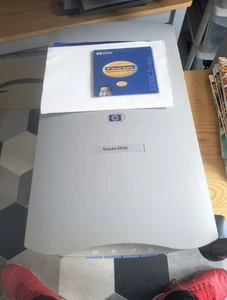 HP ScanJet 5370C Flachbett Foto Dokumentenscanner..Verwendet für Sammelkartenscan. - Bild 1 von 4