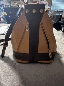 VALENTINA Convertible Leather Backpack &Shoulder Bag Tan Brown - Picture 1 of 8