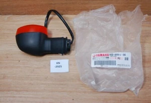 Intermitente Yamaha WR250X 32D-83310-00 genuino NUEVO DE LOTE ANTIGUO xn2925 - Imagen 1 de 1