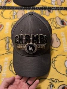 Los Angeles Dodgers New Era 39THIRTY On Field 2020 World Series Champions Hat - Picture 1 of 8