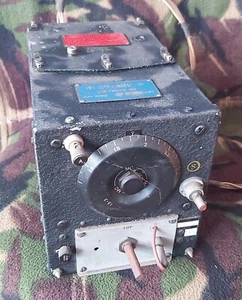 WW2 US NAVY ARC5 AIRCRAFT RECEIVER RADIO R-25 SN:2422 - Picture 1 of 8