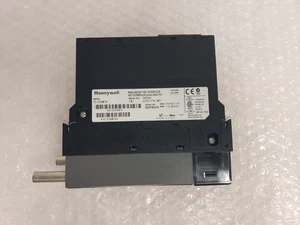 Honeywell TC-CCR014 REV C01 97321174 A01 REDUNDANT NET INTERFACE 3-3 - Picture 1 of 9