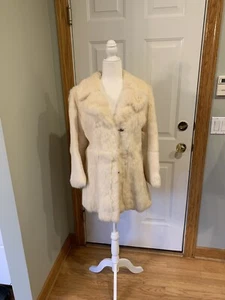 Vintage Womans Fit&Flair Fur Coat - Picture 1 of 8