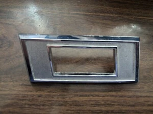 NOS 1969 Impala Caprice Chrome LH Rear Marker Light Bezel 3939347 OEM GM - Foto 1 di 6