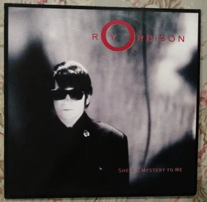 Roy Orbison She's A Mystery To Me 12" bw Crying / Dream Baby - Picture 1 of 4