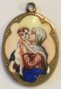 Sancta Maria Enamel Religious Pendant Madonna Kisses Child Isten Anyja Imadkozz - Picture 1 of 3
