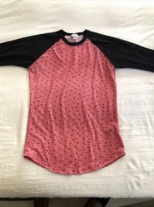 New LULAROE ladies SMALL baseball T-shirt - Picture 1 of 4