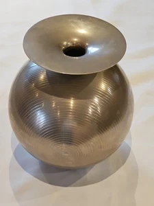 Vintage Italian Brass Vase il punto la bottega free shipping ( see pictures) - Picture 1 of 12
